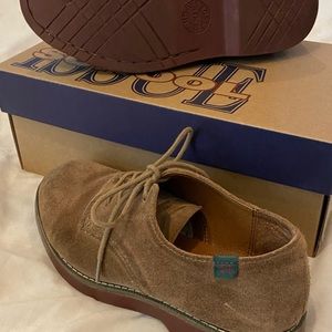 2 1/2 kids Issue School Buck shoes